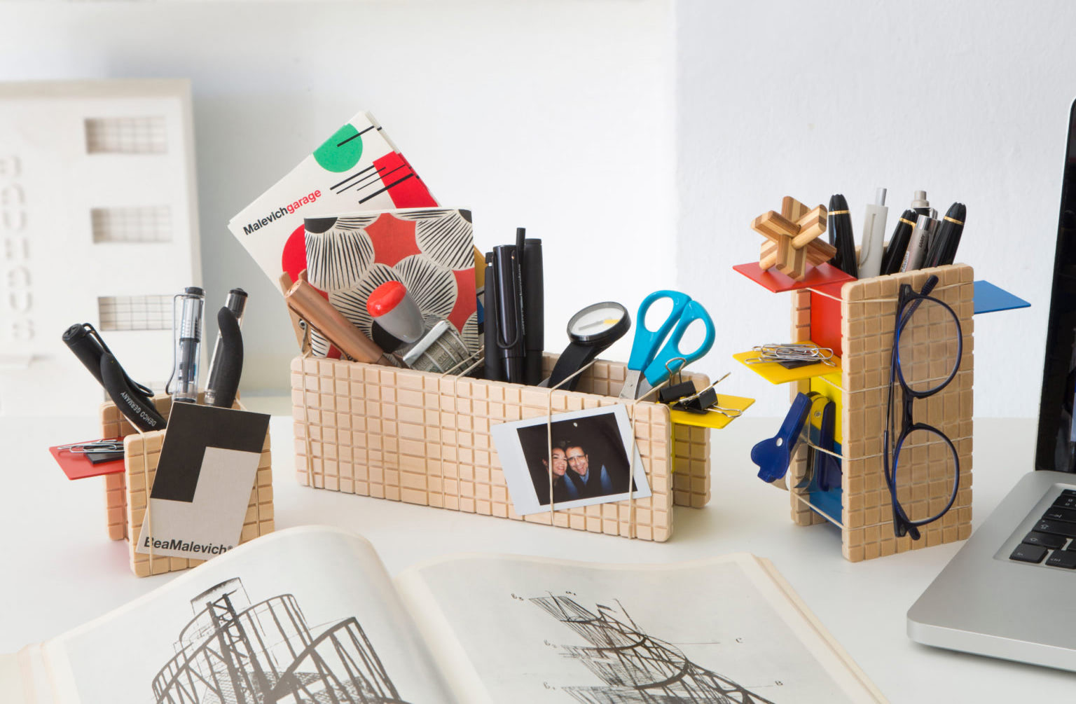 Modular Organizer Stand